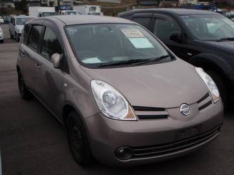 2006 Nissan Note Pictures
