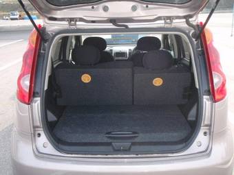 2006 Nissan Note Photos