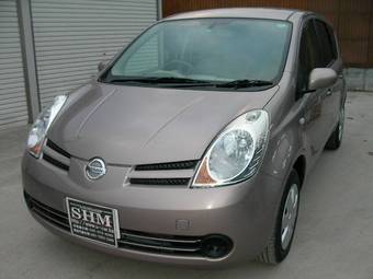 2006 Nissan Note Pictures