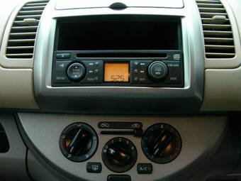2006 Nissan Note Pictures