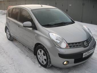2006 Nissan Note Pictures