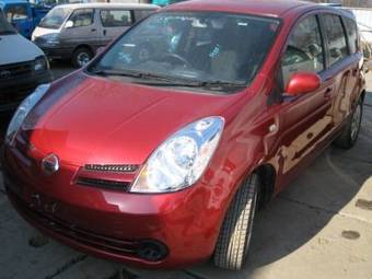 2006 Nissan Note Photos