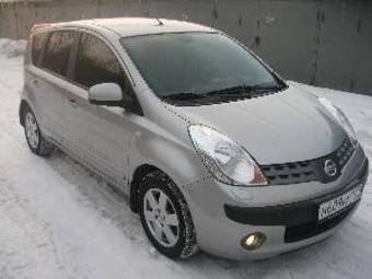 2006 Nissan Note Photos