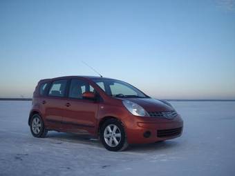 2006 Nissan Note Pictures