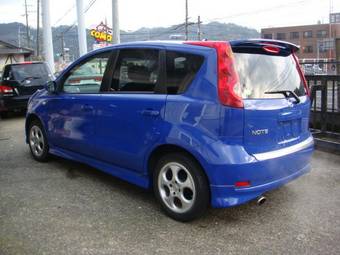 2006 Nissan Note Photos