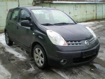 2006 Nissan Note Pictures