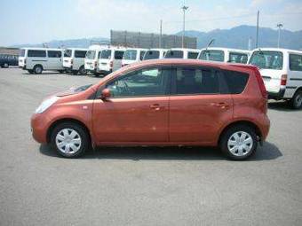 2006 Nissan Note Photos