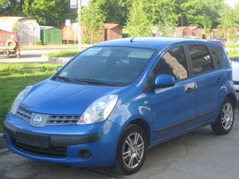 2006 Nissan Note Images