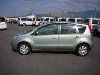 2006 Nissan Note Pictures
