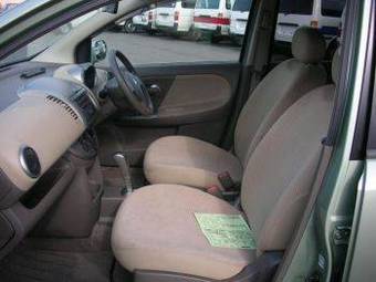 2006 Nissan Note Photos