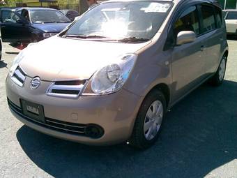 2006 Nissan Note Photos