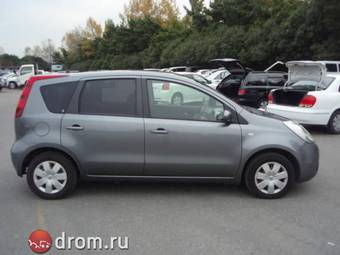 2006 Nissan Note Pictures