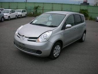 2006 Nissan Note Photos