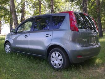 2006 Nissan Note Photos