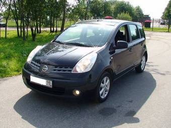 2006 Nissan Note Photos