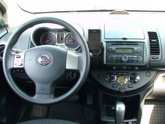2006 Nissan Note Pictures