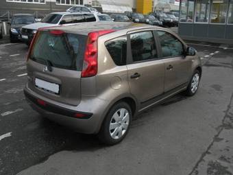 2006 Nissan Note Pictures