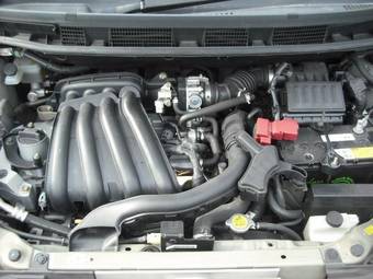 2006 Nissan Note Pictures