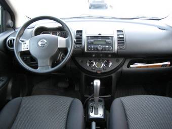 2006 Nissan Note Photos