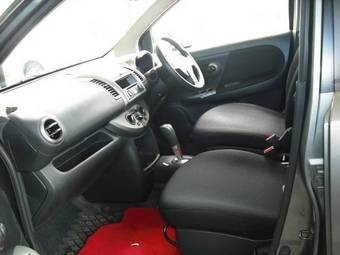 2006 Nissan Note Photos