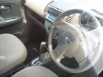 2006 Nissan Note Photos