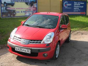 2006 Nissan Note Photos