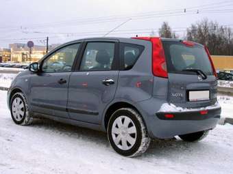 2007 Nissan Note Images