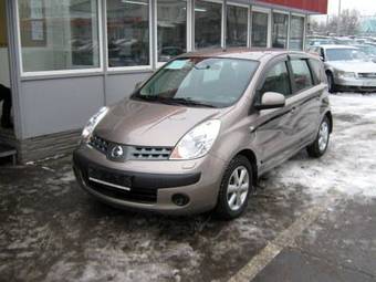 2007 Nissan Note Photos
