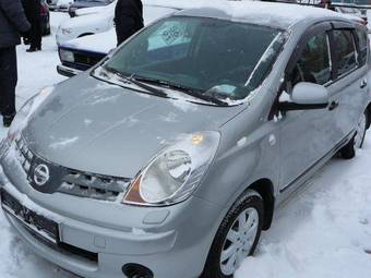 2007 Nissan Note Pictures