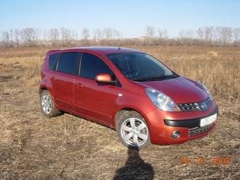 2007 Nissan Note Photos