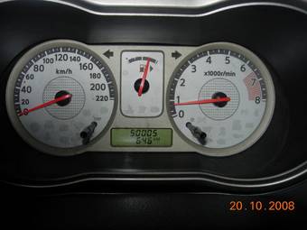 2007 Nissan Note Images