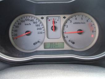 2007 Nissan Note Pictures
