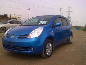 2007 Nissan Note Photos