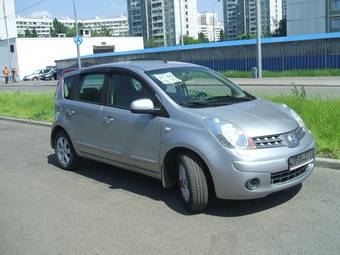 2007 Nissan Note Photos