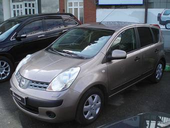 2007 Nissan Note Photos