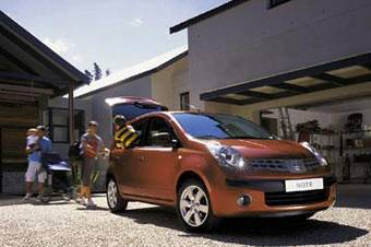 2007 Nissan Note Photos