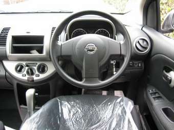2008 Nissan Note Pictures