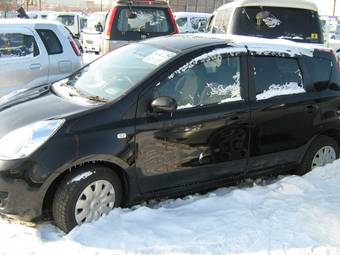 2008 Nissan Note Photos