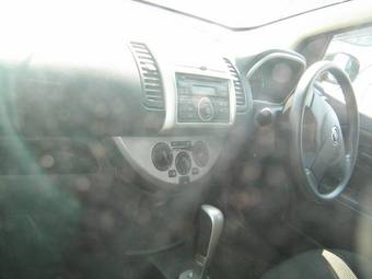 2008 Nissan Note Pictures