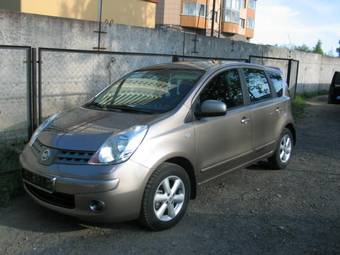 2008 Nissan Note Photos