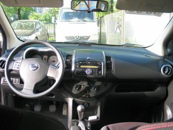 2008 Nissan Note Images