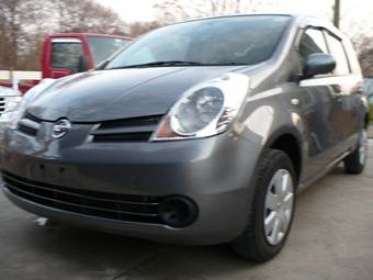 2008 Nissan Note Photos