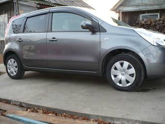 2008 Nissan Note Photos