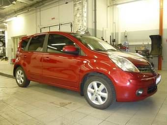 2008 Nissan Note Images