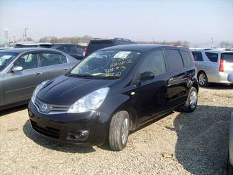 2008 Nissan Note Photos