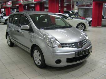 2008 Nissan Note Photos