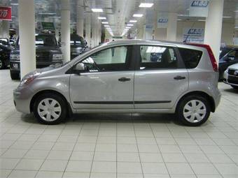 2008 Nissan Note Photos