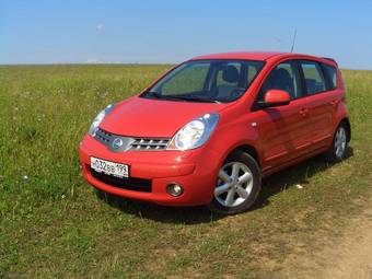 2008 Nissan Note Photos