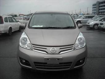 2008 Nissan Note Photos
