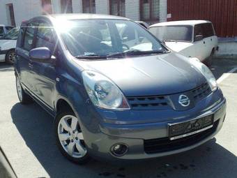 2008 Nissan Note Photos